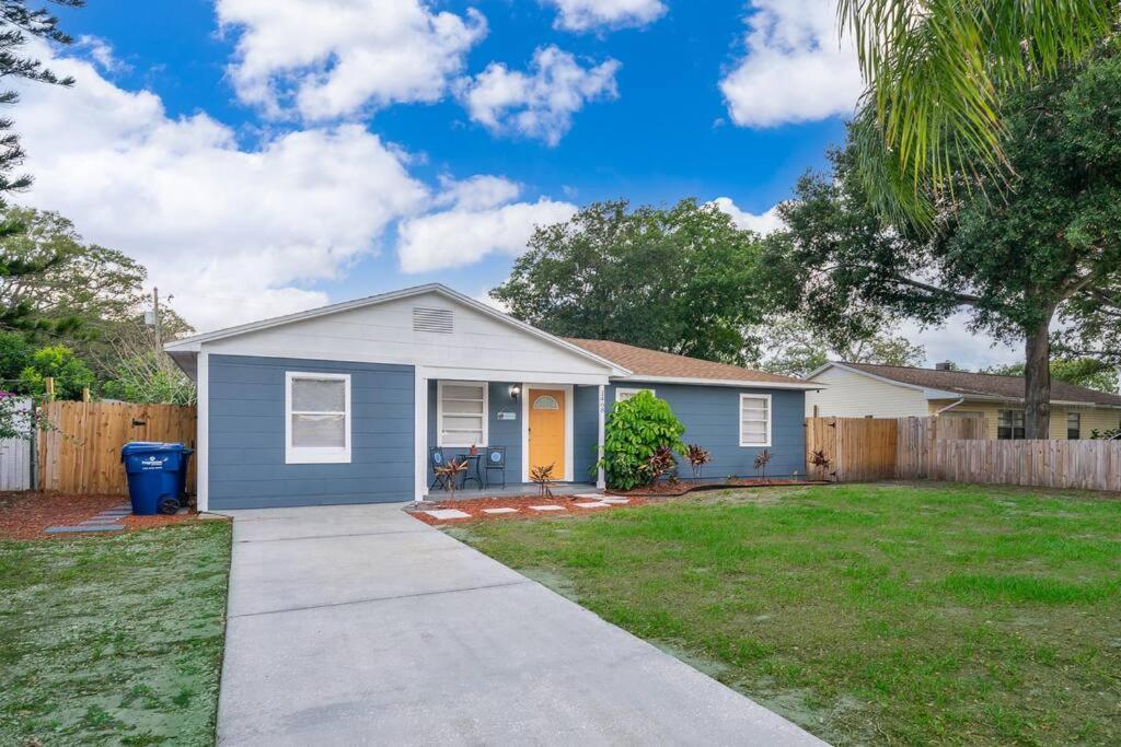 Forever Summer - Entire House! With King Bed! Clearwater Exterior foto